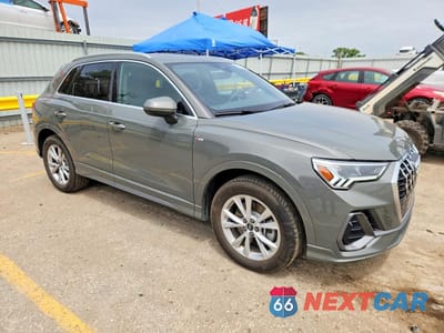 Czwarte zdjęcie samochodu z boku: 2025 AUDI Q3 PREMIUM PLUS S LINE 45 VIN:WA1EECF39S1037078 - miniatura