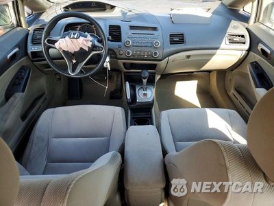 Zdjęcie 8 z 13 samochodu: 2011 HONDA CIVIC LX VIN:19XFA1F52BE048609 - miniatura