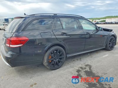 Trzecie zdjęcie samochodu z tyłu: 2016 MERCEDES-BENZ E 63 AMG-S VIN:WDDHH7GB5GB203224 - miniatura