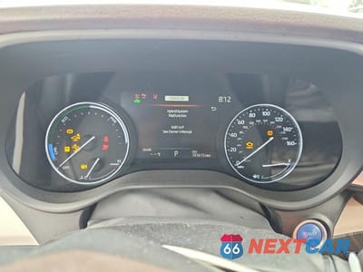 Zdjęcie 9 z 12 samochodu: 2023 TOYOTA SIENNA PLATINUM 7-PASSENGER VIN:5TDERKEC8PS165571 - miniatura