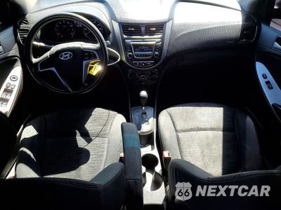 Zdjęcie 8 z 12 samochodu: 2016 HYUNDAI ACCENT SE VIN:KMHCT5AE6GU247064 - miniatura