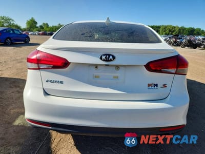 Zdjęcie 6 z 12 samochodu: 2018 KIA FORTE S VIN:3KPFL4A78JE275130 - miniatura