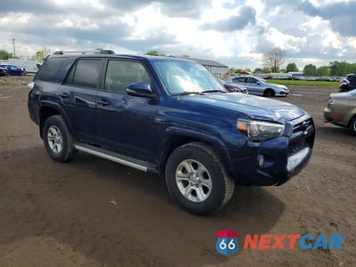 Czwarte zdjęcie samochodu z boku: 2020 TOYOTA 4RUNNER SR5 PREMIUM VIN:JTEBU5JR0L5775070 - miniatura