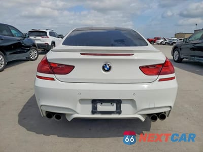 Zdjęcie 6 z 12 samochodu: 2014 BMW M6 VIN:WBSLX9C58ED160219 - miniatura