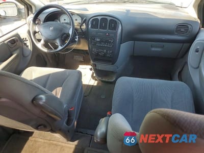 Zdjęcie 8 z 13 samochodu: 2005 DODGE GRAND CARAVAN SXT VIN:2D4GP44L65R287673 - miniatura