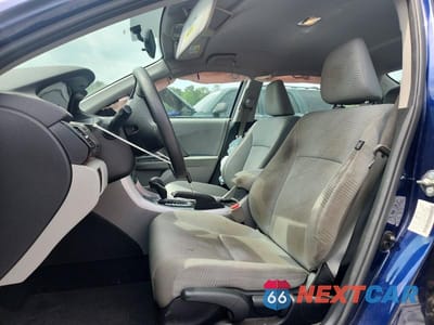 Zdjęcie 7 z 12 samochodu: 2017 HONDA ACCORD LX VIN:1HGCR2F32HA149887 - miniatura