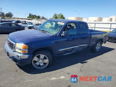 2004 GMC NEW SIERRA C1500 2GTEC19T341383572 - główne zdjęcie licytacji z USA - miniatura