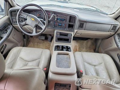 Zdjęcie 8 z 14 samochodu: 2003 CHEVROLET TAHOE C1500 VIN:1GNEC13Z23R123707 - miniatura