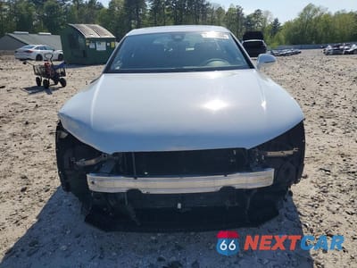Piąte zdjęcie samochodu w środku: 2016 AUDI A7 PREMIUM PLUS VIN:WAUWGAFC6GN070514 - miniatura