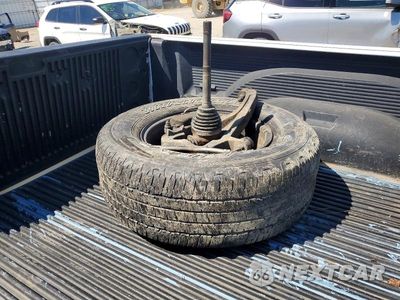 Zdjęcie 12 z 13 samochodu: 2002 DODGE RAM 1500 VIN:1D7HU18N62S568246 - miniatura