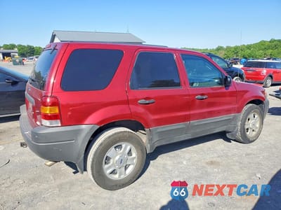 Trzecie zdjęcie samochodu z tyłu: 2003 FORD ESCAPE XLT VIN:1FMCU93103KC97561 - miniatura