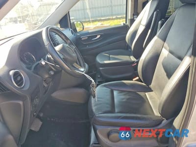 Zdjęcie 7 z 13 samochodu: 2017 MERCEDES-BENZ METRIS VIN:WD4PG2EE5H3302314 - miniatura