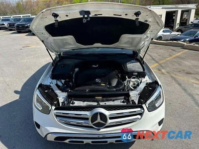 Zdjęcie 7 z 10 samochodu: 2022 MERCEDES-BENZ GLC 300 4MATIC VIN:W1N0G8EB7NV348059 - miniatura