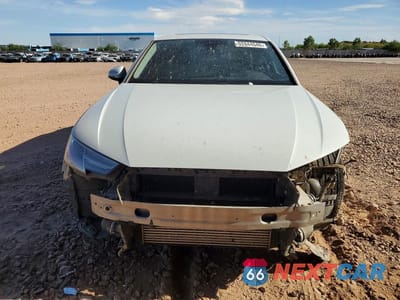 Piąte zdjęcie samochodu w środku: 2018 AUDI A4 PREMIUM VIN:WAUKMAF40JA218333 - miniatura