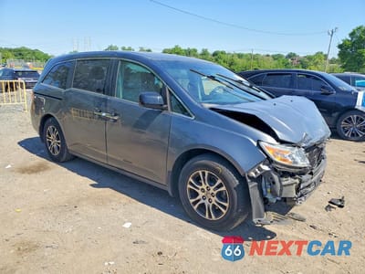 Czwarte zdjęcie samochodu z boku: 2013 HONDA ODYSSEY EXL VIN:5FNRL5H61DB066102 - miniatura