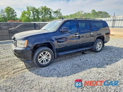 2008 CHEVROLET SUBURBAN K1500 LS 3GNFK16358G200642 - główne zdjęcie licytacji z USA - miniatura