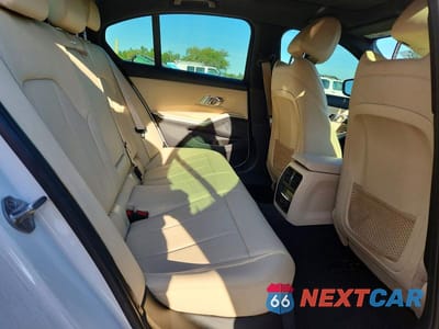 Zdjęcie 10 z 12 samochodu: 2020 BMW 330I VIN:3MW5R1J00L8B21084 - miniatura