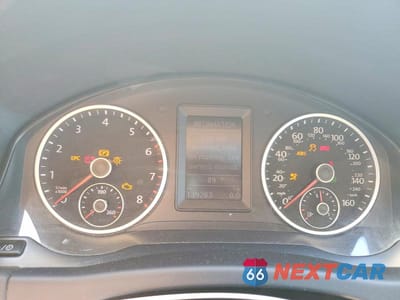 Zdjęcie 9 z 13 samochodu: 2017 VOLKSWAGEN TIGUAN WOLFSBURG VIN:WVGSV7AX5HK014776 - miniatura