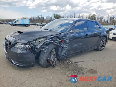 2017 CHRYSLER 300 S 2C3CCAGG6HH512550 - główne zdjęcie licytacji z USA - miniatura