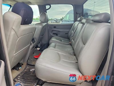 Zdjęcie 10 z 12 samochodu: 2004 CHEVROLET SILVERADO K2500 VIN:1GCGK23U94F108008 - miniatura