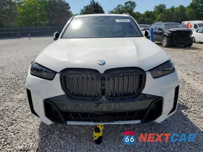 Piąte zdjęcie samochodu w środku: 2024 BMW X5 XDRIVE40I VIN:5UX23EU08R9S25684 - miniatura