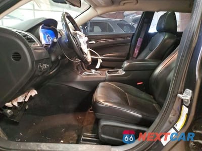 Zdjęcie 7 z 12 samochodu: 2015 CHRYSLER 300C VIN:2C3CCAKG9FH749859 - miniatura
