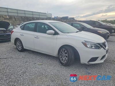 Czwarte zdjęcie samochodu z boku: 2019 NISSAN SENTRA SV VIN:3N1AB7AP6KY284829 - miniatura