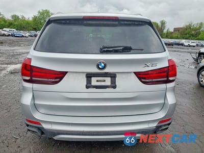 Zdjęcie 6 z 14 samochodu: 2015 BMW X5 XDRIVE50I VIN:5UXKR6C50F0J74425 - miniatura