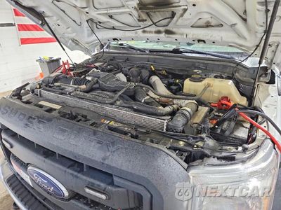 Zdjęcie 11 z 12 samochodu: 2016 FORD F450 SUPER VIN:1FDUF4HT3GED17480 - miniatura