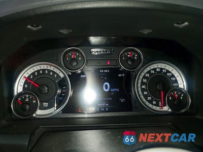 Zdjęcie 9 z 12 samochodu: 2015 RAM 1500 SLT VIN:1C6RR6LT4FS634504 - miniatura