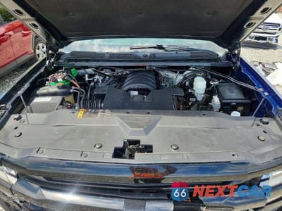 Zdjęcie 11 z 12 samochodu: 2018 CHEVROLET SILVERADO K1500 LT VIN:3GCUKREC1JG103511 - miniatura