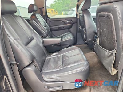 Zdjęcie 11 z 13 samochodu: 2007 CHEVROLET SUBURBAN K1500 VIN:1GNFK16347R398936 - miniatura