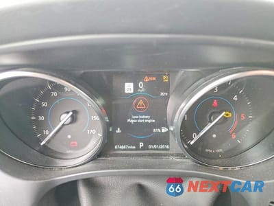 Zdjęcie 9 z 13 samochodu: 2019 JAGUAR F-PACE PREMIUM VIN:SADCJ2FN8KA356528 - miniatura