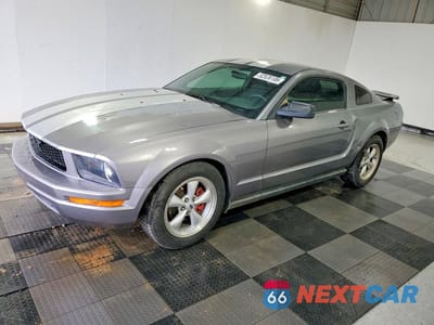 2007 FORD MUSTANG V6 COUPE 1ZVFT80N675288418 - główne zdjęcie licytacji z USA - miniatura
