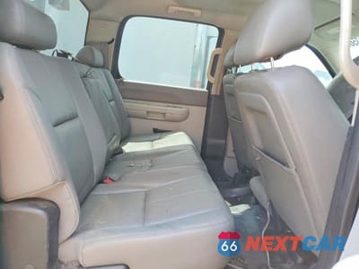 Zdjęcie 10 z 12 samochodu: 2013 GMC SIERRA K3500 VIN:1GD422C81DF191547 - miniatura