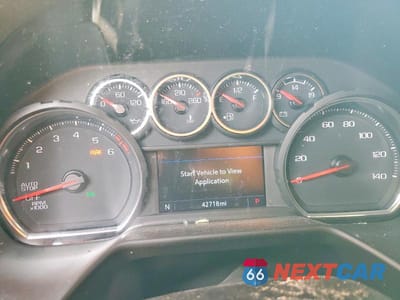 Zdjęcie 9 z 13 samochodu: 2024 CHEVROLET TAHOE K1500 LS VIN:1GNSKMKD4RR162157 - miniatura