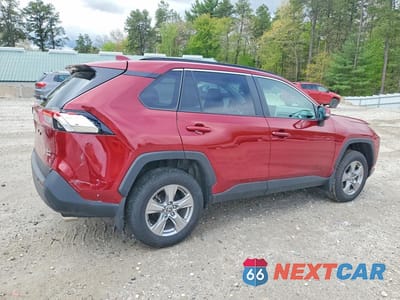 Trzecie zdjęcie samochodu z tyłu: 2025 TOYOTA RAV4 VIN:2T3P1RFVXSW514410 - miniatura