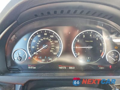 Zdjęcie 9 z 13 samochodu: 2018 BMW X5 XDR40E VIN:5UXKT0C59J0W03035 - miniatura