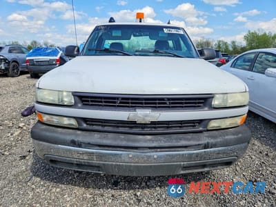 Piąte zdjęcie samochodu w środku: 2001 CHEVROLET SILVERADO C1500 VIN:1GCEC14V81Z318762 - miniatura