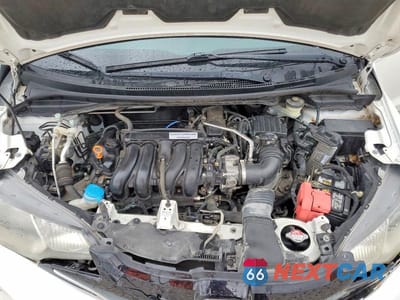 Zdjęcie 11 z 13 samochodu: 2016 HONDA FIT EX VIN:JHMGK5H70GX041512 - miniatura