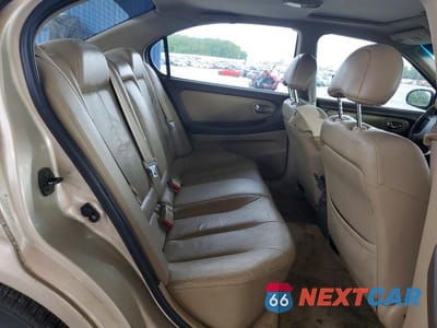 Zdjęcie 10 z 12 samochodu: 2001 NISSAN MAXIMA GXE VIN:JN1CA31DX1T616143 - miniatura