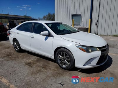 Czwarte zdjęcie samochodu z boku: 2017 TOYOTA CAMRY SE VIN:4T1BF1FK7HU631804 - miniatura
