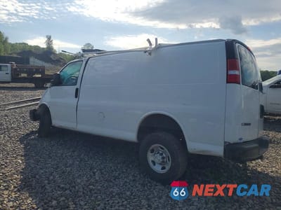 Drugie zdjęcie samochodu z przodu: 2018 CHEVROLET EXPRESS G2500 VIN:1GCWGAFG6J1340362 - miniatura