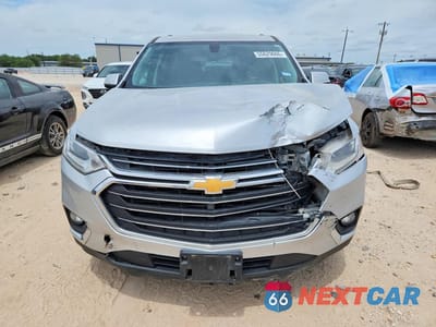 Piąte zdjęcie samochodu w środku: 2019 CHEVROLET TRAVERSE LT VIN:1GNERGKW6KJ203789 - miniatura