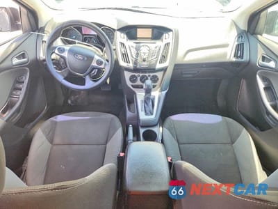 Zdjęcie 8 z 12 samochodu: 2013 FORD FOCUS SE VIN:1FADP3K22DL265445 - miniatura