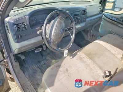 Zdjęcie 8 z 13 samochodu: 2007 FORD F350 SUPER DUTY VIN:1FTWF32P17EA84623 - miniatura