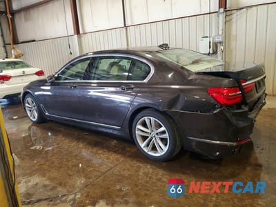 Drugie zdjęcie samochodu z przodu: 2016 BMW 750 XI VIN:WBA7F2C56GG416875 - miniatura