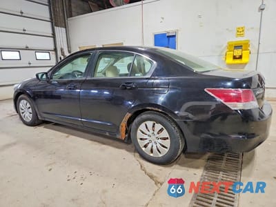 Drugie zdjęcie samochodu z przodu: 2008 HONDA ACCORD LX VIN:1HGCP26398A045127 - miniatura