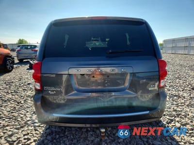Zdjęcie 6 z 14 samochodu: 2017 DODGE GRAND CARAVAN SXT VIN:2C4RDGCGXHR857103 - miniatura