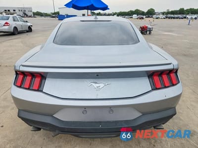 Zdjęcie 6 z 13 samochodu: 2024 FORD MUSTANG VIN:1FA6P8TH1R5127156 - miniatura